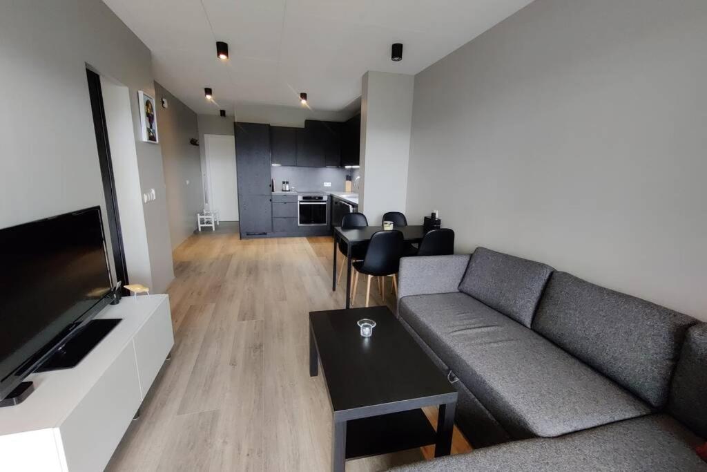 Geirþrutharhagi One Bedroom Apartment Акурейри Экстерьер фото