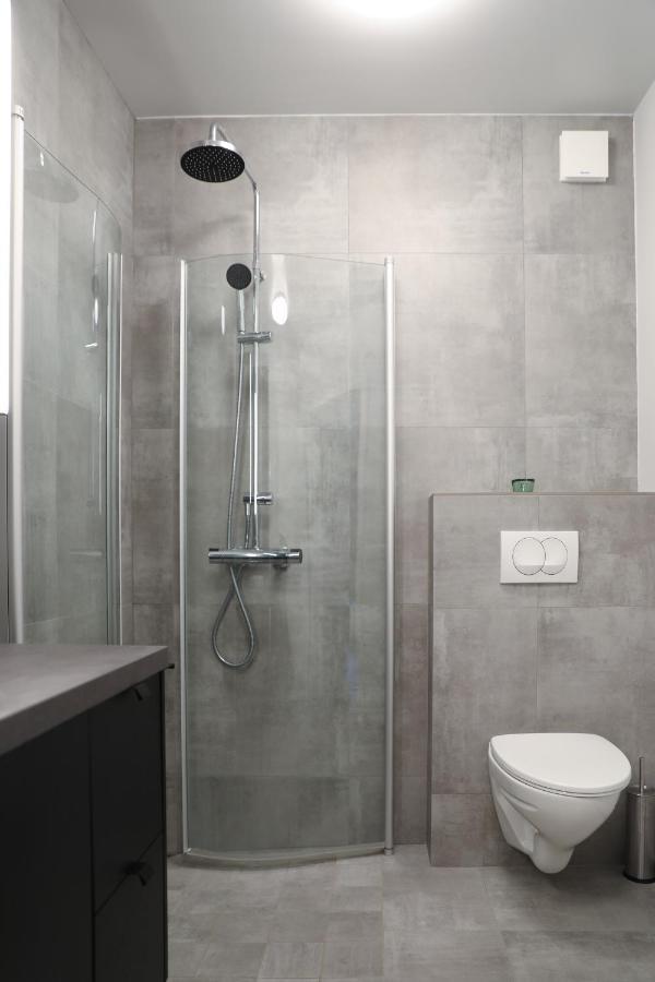 Geirþrutharhagi One Bedroom Apartment Акурейри Экстерьер фото